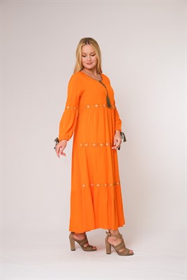 9071- Turuncu Nakışlı Uzun Elbise